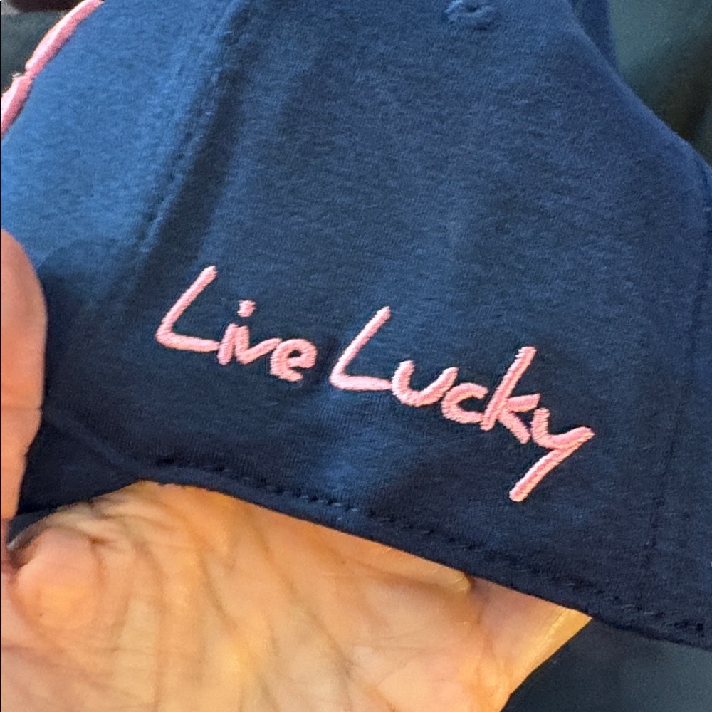 NWT Lucky Heather Rose cap from Black Clover. Size Small/Medium. Iconic. - Picture 8 of 12